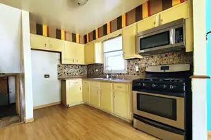 14424 Sanderson Ave, Dolton, IL 60419 - Photo 4