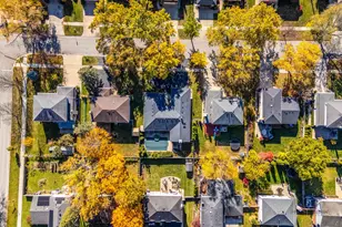 1622 E Greenwood Dr, Mount Prospect, IL 60056 - Photo 40