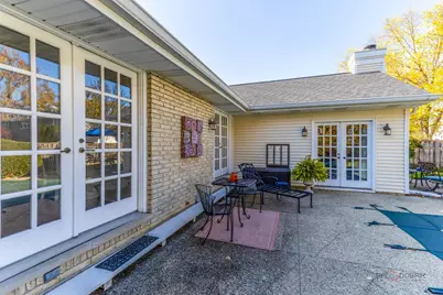 1622 E Greenwood Drive, Mount Prospect, IL 60056 - Photo 24