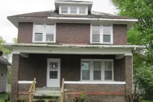 415 Bowen St, Savanna, IL 61074 - Photo 1