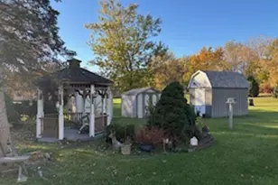 71 227th Pl E, Steger, IL 60475 - Photo 10