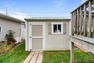 11305 S Central Park Ave, Chicago, IL 60655 - Photo 4