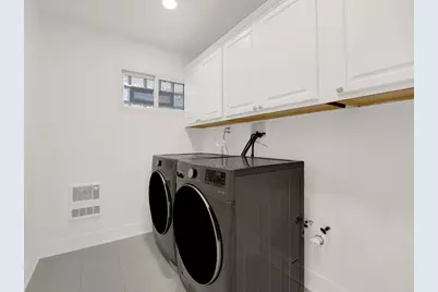 6444 N Knox Avenue, Lincolnwood, IL 60712 - Photo 28