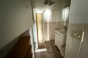 8324 S Kingston Ave, Chicago, IL 60617 - Photo 12