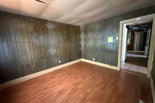 8324 S Kingston Ave, Chicago, IL 60617 - Photo 2