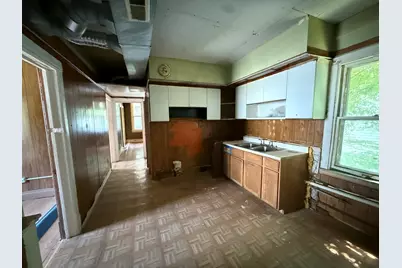 8324 S Kingston Avenue, Chicago, IL 60617 - Photo 4