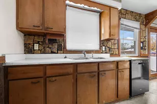 11807 Ventura Blvd, Machesney Park, IL 61115 - Photo 4