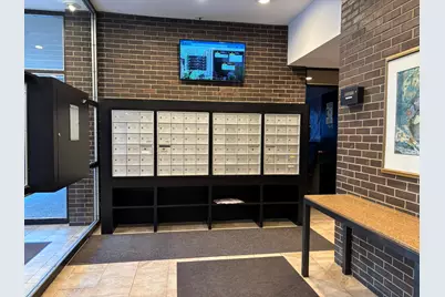 5401 S Hyde Park Boulevard #1206, Chicago, IL 60615 - Photo 4