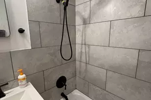 5401 S Hyde Park Blvd, Chicago, IL 60615 - Photo 12