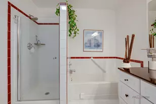 686 Grosse Pointe Cir, Vernon Hills, IL 60061 - Photo 22