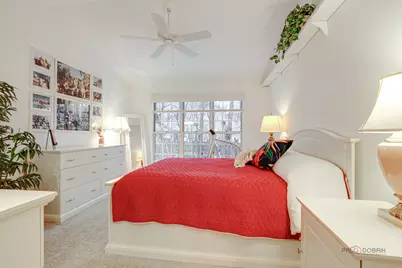 686 Grosse Pointe Circle, Vernon Hills, IL 60061 - Photo 18