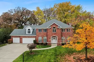 20194 Augusta Dr, Olympia Fields, IL 60461 - Photo 1