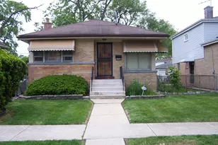 1924 S 15th Ave, Broadview, IL 60155 - Photo 1