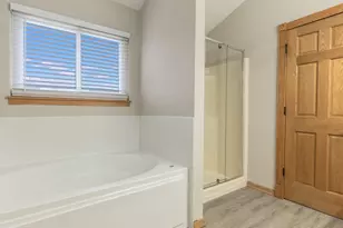 1107 Shorewood Dr, Shorewood, IL 60404 - Photo 18