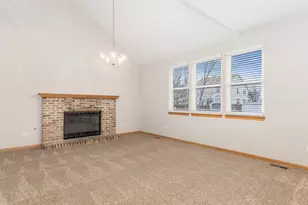 1107 Shorewood Dr, Shorewood, IL 60404 - Photo 2