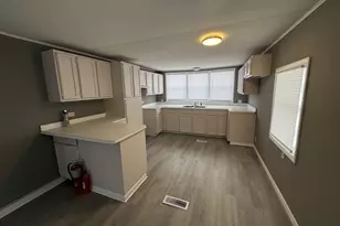 1712 S Dixie Hwy, Crete, IL 60417 - Photo 12