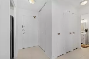 6301 N Sheridan Rd, Chicago, IL 60660 - Photo 12