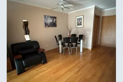 5105 W Madison Street #1-206, Skokie, IL 60077 - Photo 4