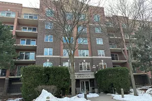 5105 W Madison St, Skokie, IL 60077 - Photo 2