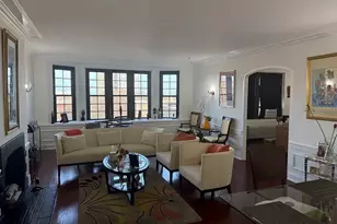 6901 S Oglesby Ave, Chicago, IL 60649 - Photo 4
