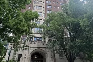 6901 S Oglesby Ave, Chicago, IL 60649 - Photo 2