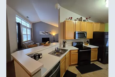 2511 Sheehan Drive #203, Naperville, IL 60564 - Photo 2