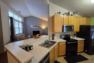 2511 Sheehan Dr, Naperville, IL 60564 - Photo 2