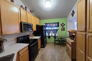 2511 Sheehan Dr, Naperville, IL 60564 - Photo 6