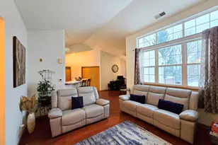 2511 Sheehan Dr, Naperville, IL 60564 - Photo 16