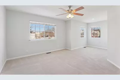 1816 Kelberg Avenue, Hoffman Estates, IL 60192 - Photo 16