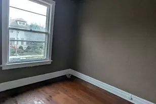 324 W 112th St, Chicago, IL 60628 - Photo 12