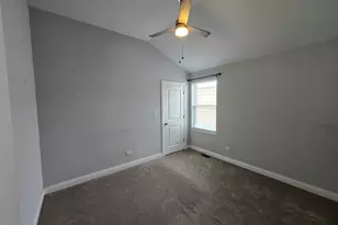 7716 S Paxton Ave, Chicago, IL 60649 - Photo 18