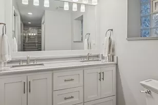 1329 N Mohawk St, Chicago, IL 60610 - Photo 16