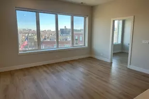 4010 N Lincoln Ave, Chicago, IL 60618 - Photo 2