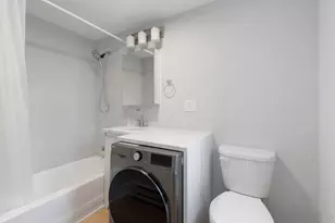 1634 W Howard St, Chicago, IL 60626 - Photo 6