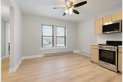 1634 W Howard Street #310, Chicago, IL 60626 - Photo 4