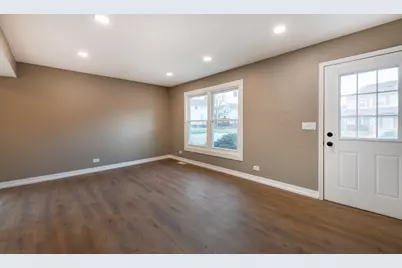 4Q Fernwood Drive, Bolingbrook, IL 60440 - Photo 10