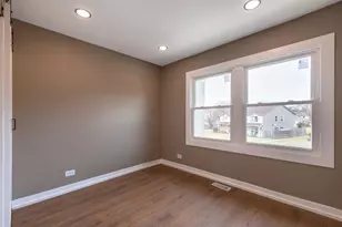 4Q Fernwood Dr, Bolingbrook, IL 60440 - Photo 14