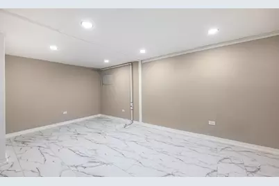 4Q Fernwood Drive, Bolingbrook, IL 60440 - Photo 2