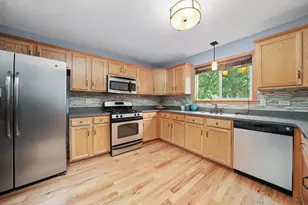 497 Pheasant Chase Dr, Bolingbrook, IL 60490 - Photo 6