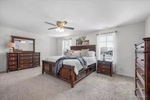 1482 Hollow Tree Ln, Pingree Grove, IL 60140 - Photo 4