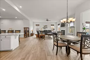 828 Mario Ln, Gilberts, IL 60136 - Photo 14