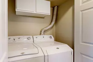 231 Teak Ln, Streamwood, IL 60107 - Photo 8