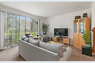 368 Maidstone Court #368, Schaumburg, IL 60194 - Photo 8