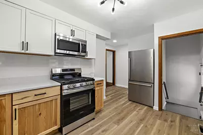 1016 B Street, Rockford, IL 61107 - Photo 12