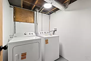 1016 B St, Rockford, IL 61107 - Photo 28