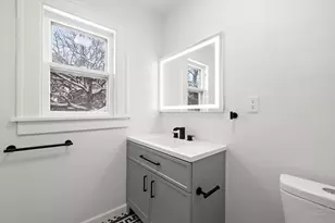 1016 B St, Rockford, IL 61107 - Photo 24