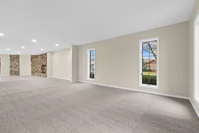 1202 W Surrey Road, Addison, IL 60101 - Photo 6