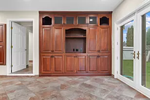 1202 W Surrey Rd, Addison, IL 60101 - Photo 16