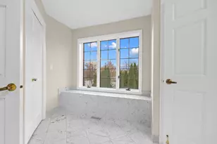 1202 W Surrey Rd, Addison, IL 60101 - Photo 36